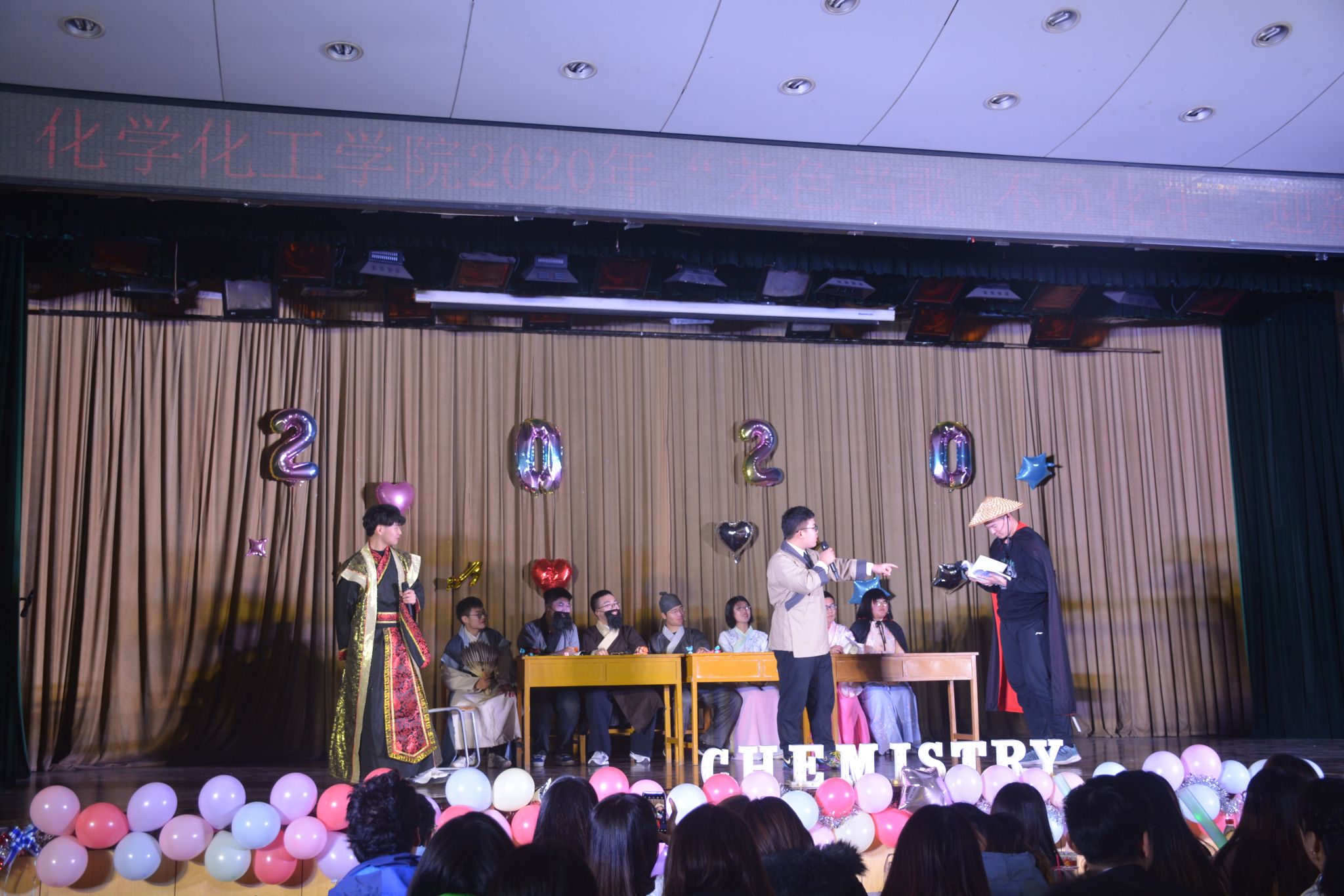 闹元宵.JPG 闹元宵.JPG